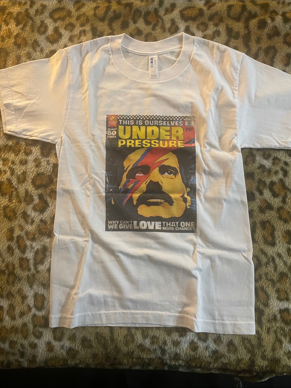SUNA White Cotton Tee with TearAway Tag